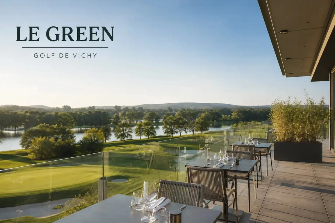 restaurant du golf vichy : terrasse panoramique du Green avec vue sur le parcours et l’Allier